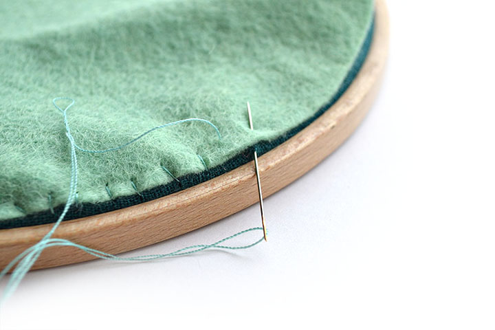 How to frame embroidery in a hoop
