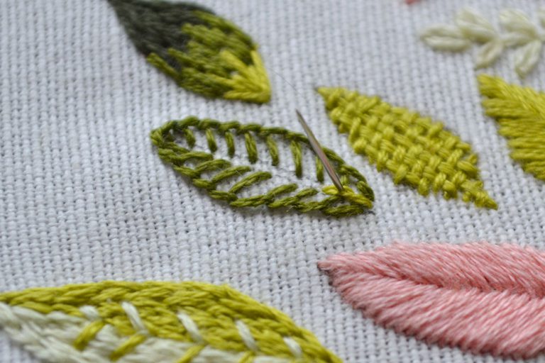 How to embroider leaves - 9 stitches for leaf embroidery